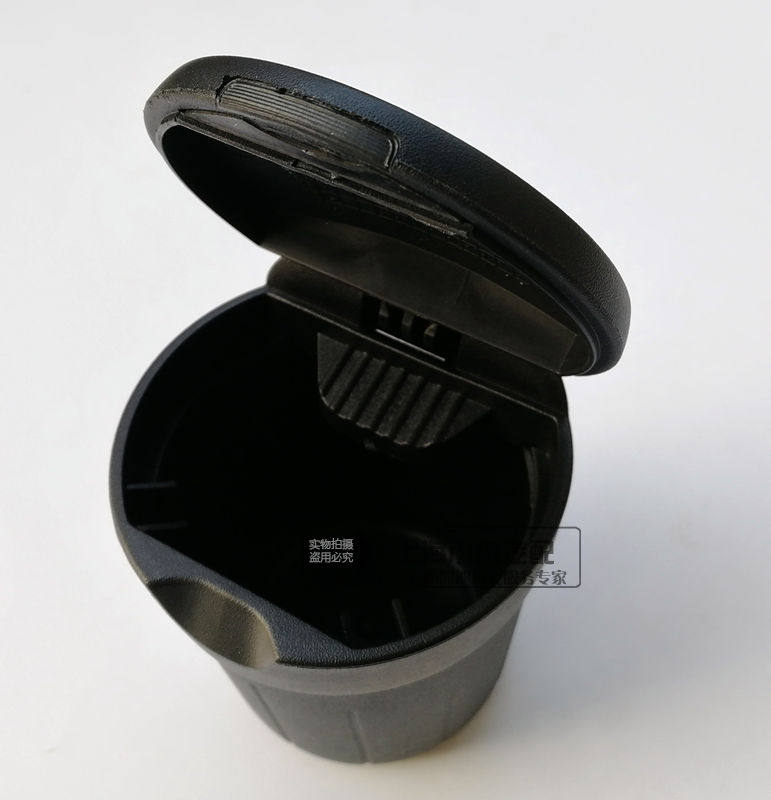 蓝斯特适用GL8S/ES车载烟灰缸