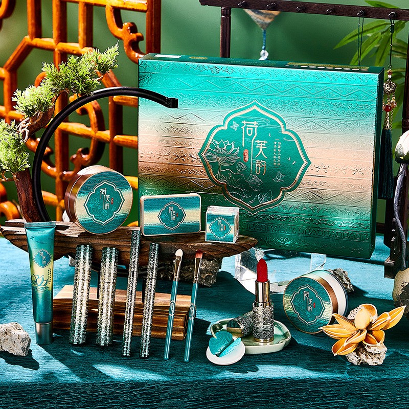 荷芙韵彩妆套装生日礼物滋润控油