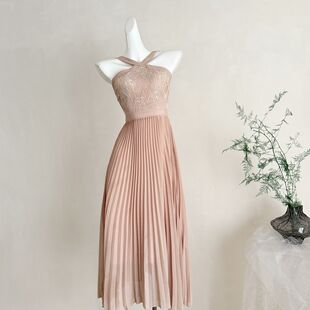 ifashion自制娇甜少女重工压褶立体刺绣蕾丝交叉挂脖吊带裙连衣裙