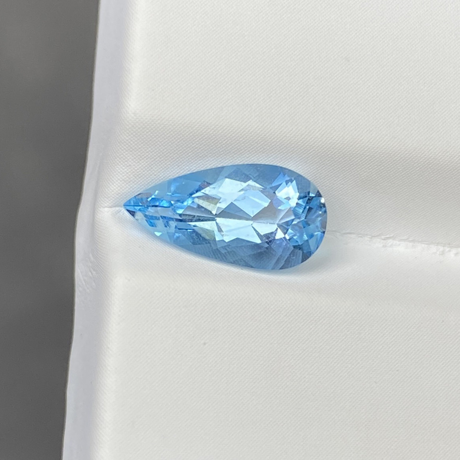 【一氏】1.13克拉天然超级圣玛利亚海蓝宝石水滴梨形戒面干净璀璨