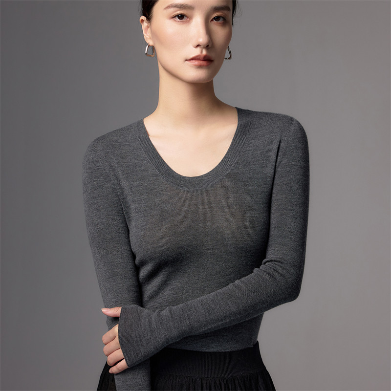 2026春季u领精纺100%纯羊毛衫女长袖百搭套头打底衫修身显瘦上衣
