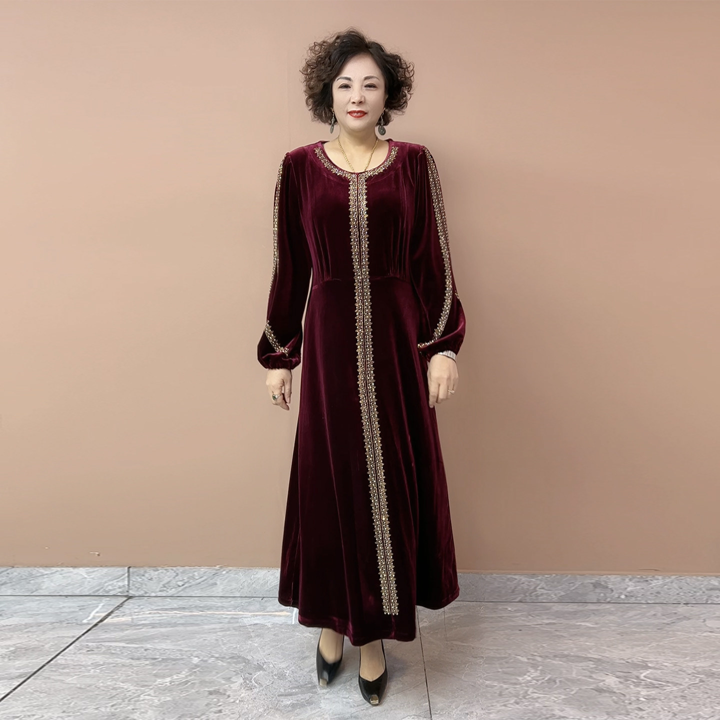 时尚妈妈重工烫钻丝绒连衣裙过年穿坠感大码遮肚显瘦过膝长裙子女,女装/女士精品,连衣裙,淘宝优惠券,粉丝福利购,淘宝优惠卷