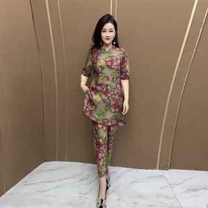 2025夏季新款时髦妈妈装碎花短袖遮肉天丝麻大衫裤子两件套休闲套