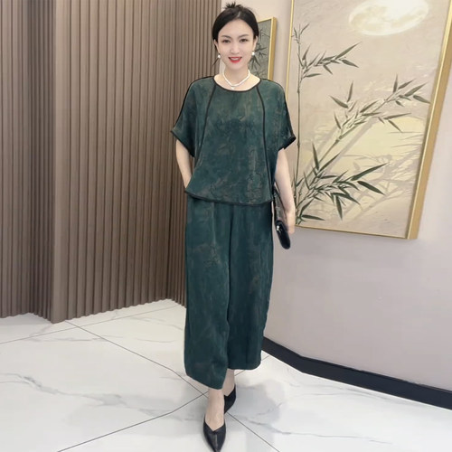 气质妈妈国风两件套夏套裤200斤