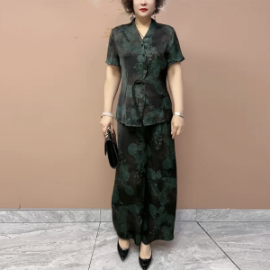 新中式国风两件套中老年妈妈夏季真丝套裤60岁奶奶短袖开衫套装女
