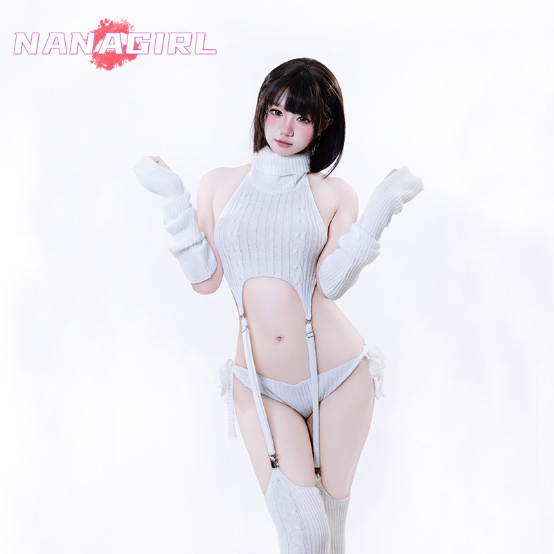日系原创女神二次元cosplay露背毛衣比基尼款高领纯欲风吊袜带装