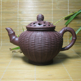 宜兴紫砂精品茶壶 国家级工艺师尹红英制 保真（竹编报春）