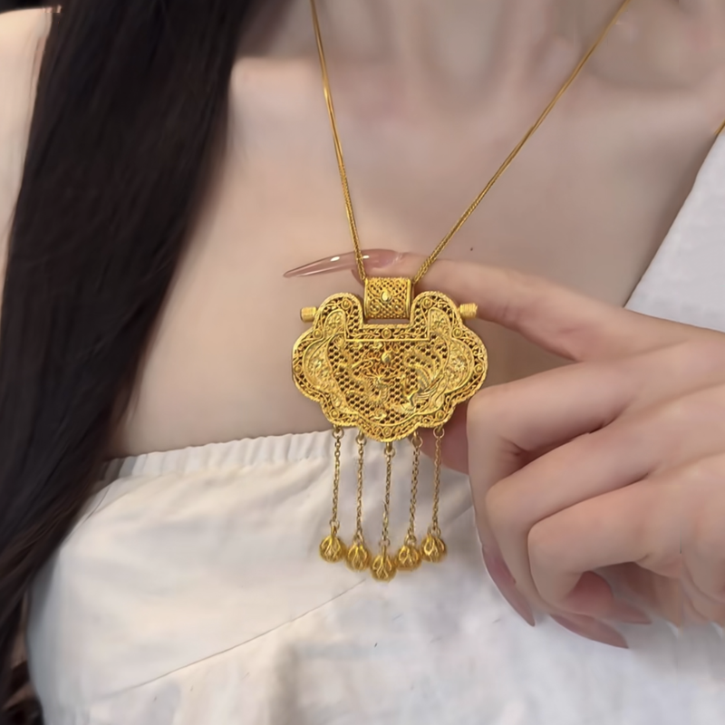 龙凤雕刻花丝镂空天门子锁包吊坠项链女仿真黄金贵气新中式毛衣链,饰品/流行首饰/时尚饰品新,项链,淘宝优惠券,粉丝福利购,淘宝优惠卷