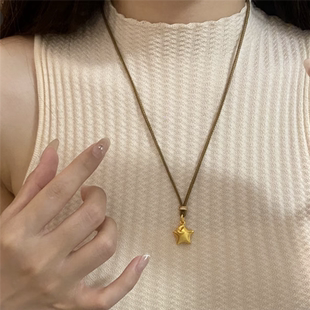 新款童年的折纸星星项链女黄金色高颜值月亮吊坠手工编织绳毛衣链
