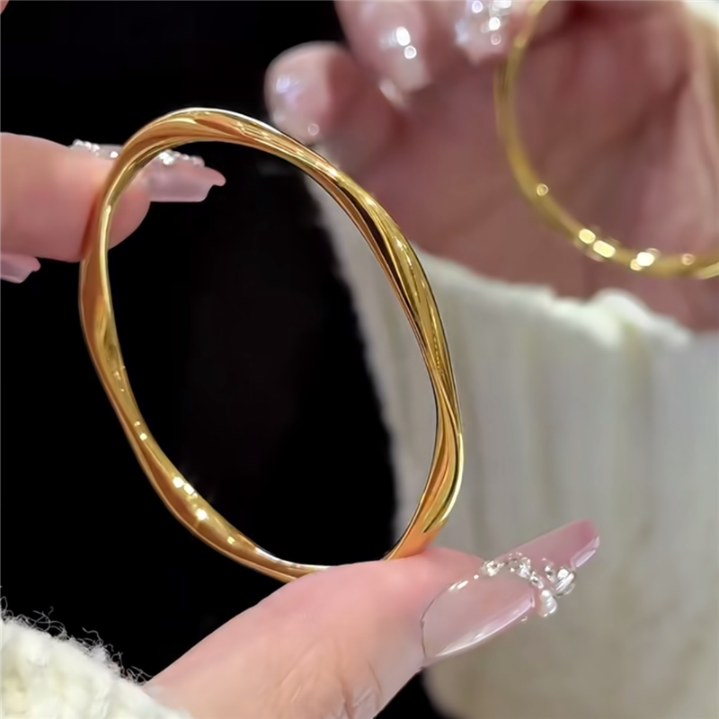 24k亮面镜面素圈莫比乌斯环手镯女黄金色不掉色扭纹叠戴细款镯子