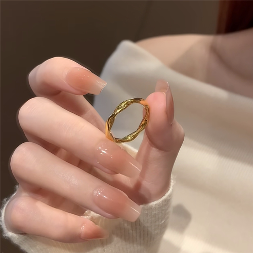 爱意满满莫比乌斯戒指女