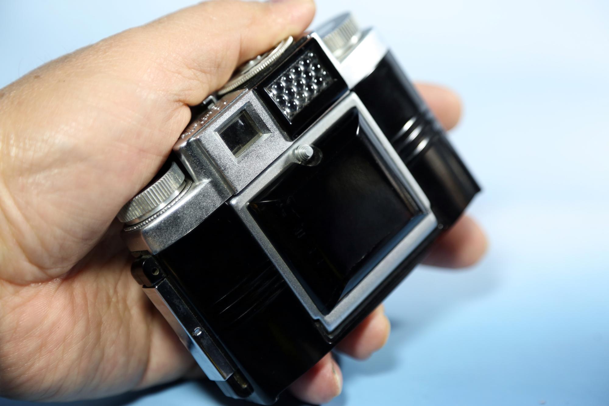 柯尼卡小西六Konilette IIM折叠皮腔袖珍迷你胶卷胶片照相机 GZX