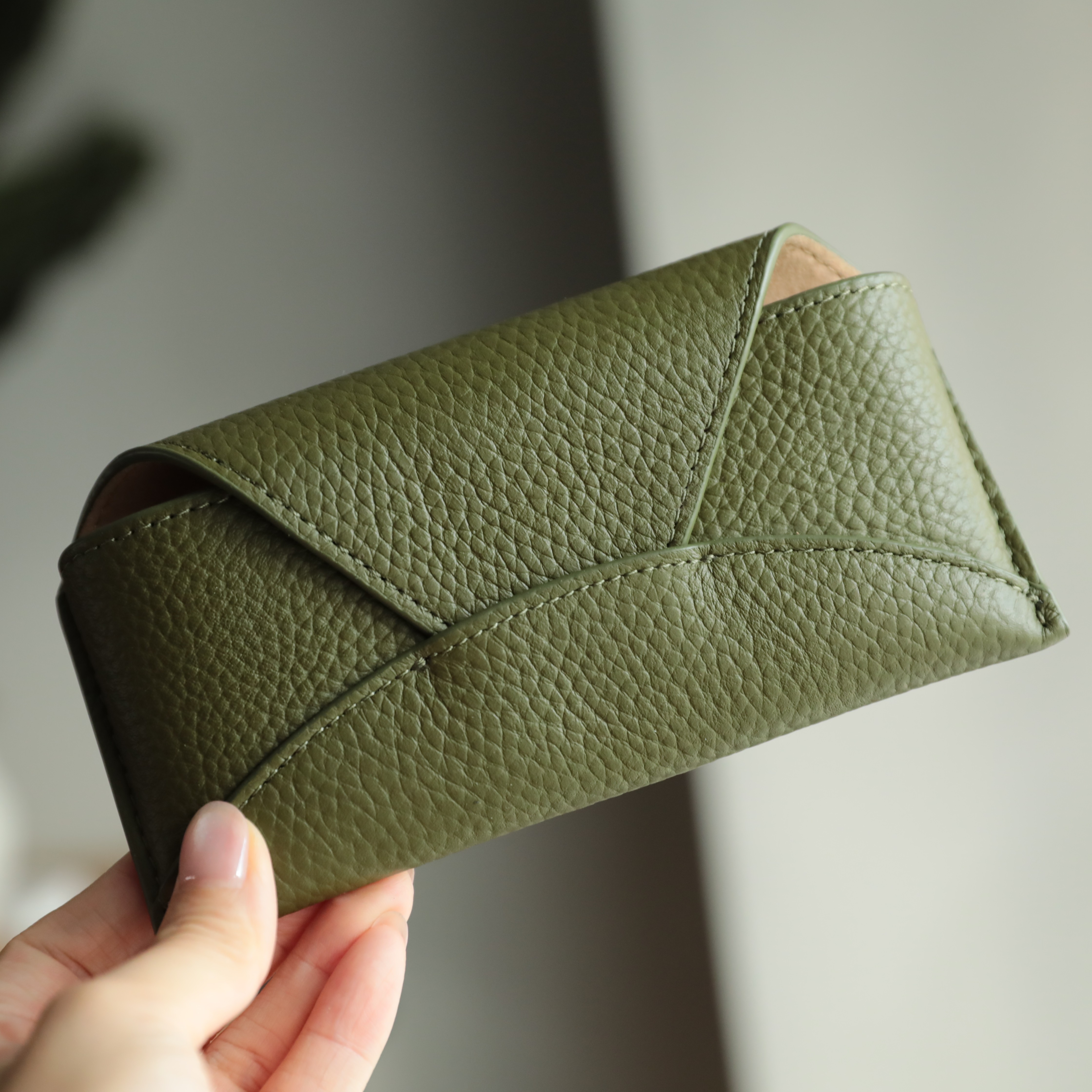 真皮眼镜盒袋橄榄绿太阳镜近视镜眼镜包文艺复古手造个性轻奢