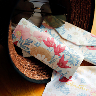 眼镜盒 女韩国小清新便携墨镜盒折叠眼睛盒折叠眼镜盒ins少女花朵