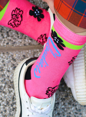 LIFEBEATxClaudia Wang联名时髦印花棉中筒袜