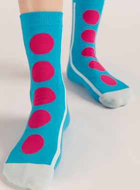 LIFEBEAT芭比波点印花中筒潮袜