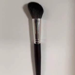 新品斜角修容刷阴影刷羊毛腮红刷化妆刷子高光刷轮廓刷彩妆刷真毛