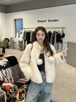 特惠100%托斯卡纳皮毛一体全羊毛芭莎皮草外套女2025新款“小奶球