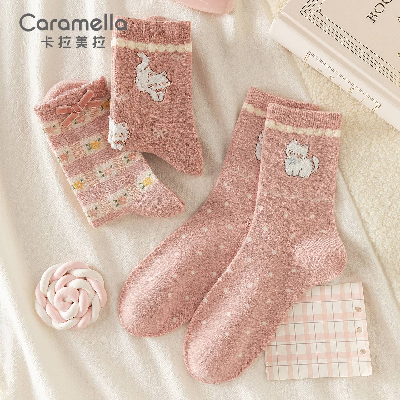 caramella秋冬新款袜子可爱女袜羊毛袜女士中筒袜少女卡通地板袜