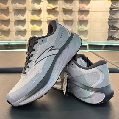 安踏PG7旅步2.5运动鞋男新款缓震5休闲通勤慢跑鞋子正品112545545