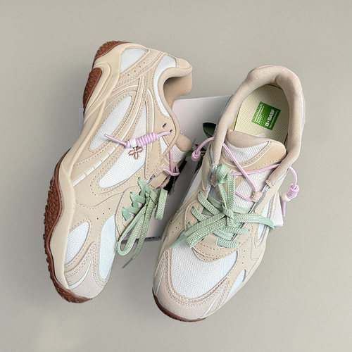 安踏可丽OUTDOO薄底轻质休闲鞋女5春季新款潮流运动鞋122628885