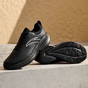 安踏跑步鞋男云途2025冬季新款革面1运动休闲通勤鞋正品112545519