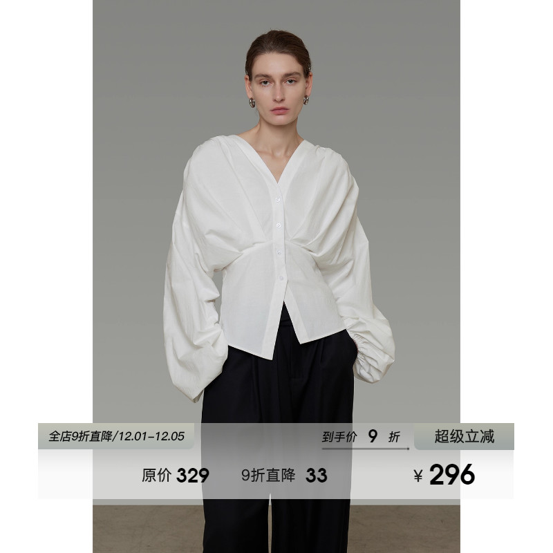 UNSPOKEN廓形收腰衬衫V领衬衫