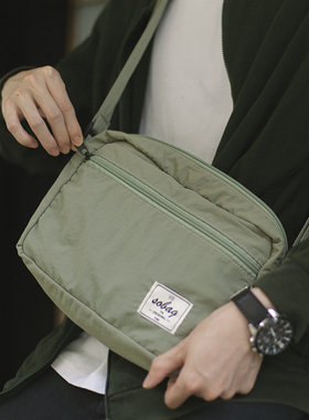 sobag纯色轻便日系斜挎通勤小方包男休闲文艺防泼水尼龙单肩布包