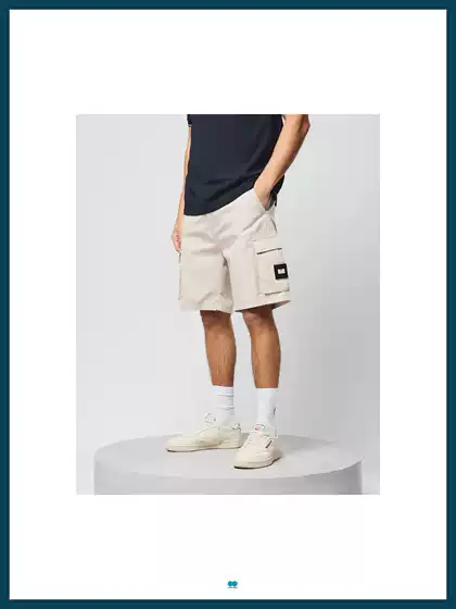 Weekend Offender Work Shorts Casual Off-White Mascia (Original Price ¥498)