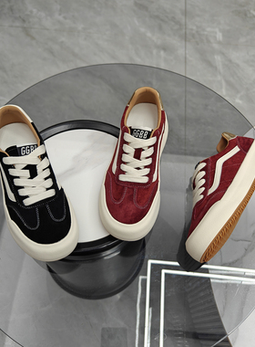 红色经典德训鞋女学生2026新款厚底百搭牛绒皮软底休闲运动板鞋潮