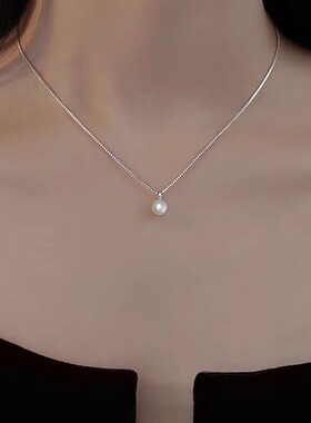 强光淡水珍珠项链女高级感锁骨链