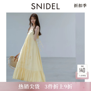 SNIDEL2025秋冬新品度假风V领露背刺绣钩花吊带连衣裙SWFO254076