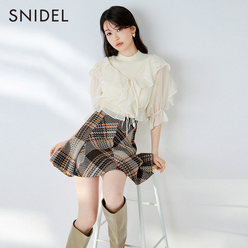 SNIDEL甜美优雅针织衫