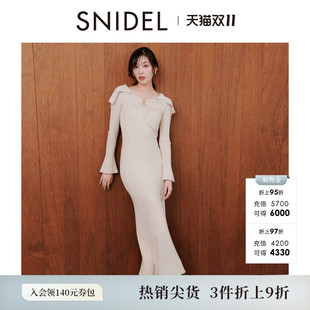 SNIDEL秋冬款优雅翻领修身长袖纯色针织连衣裙SWNO254189