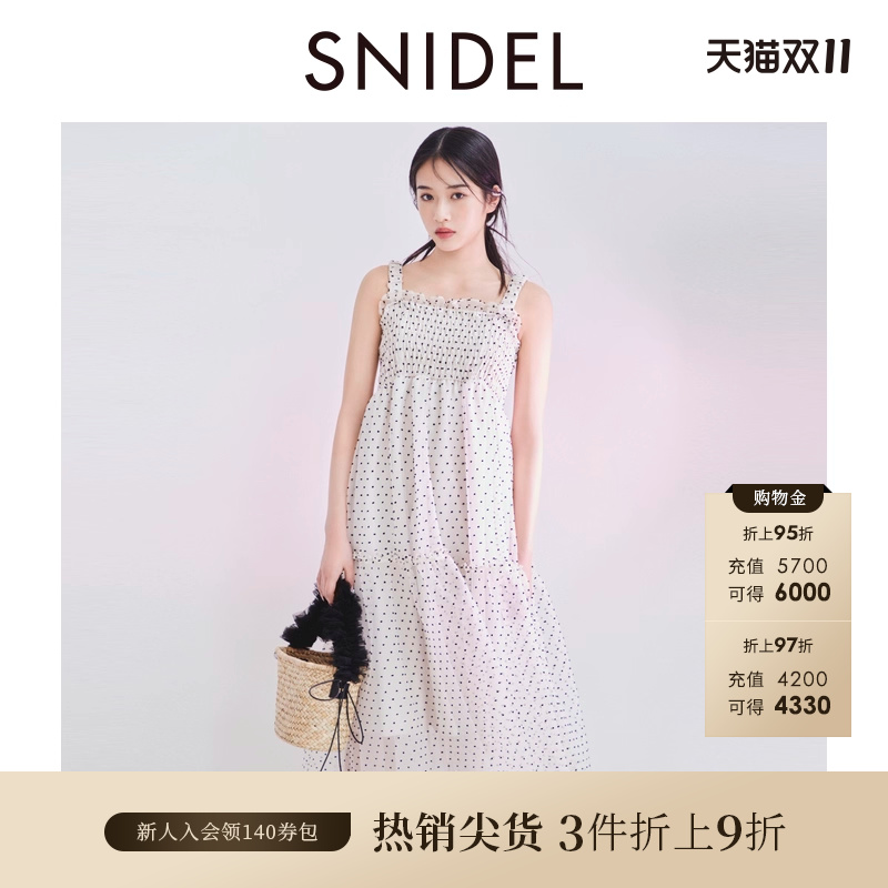 SNIDEL波点露肩吊带连衣裙