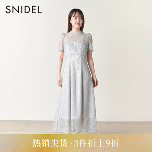 SNIDEL秋冬优雅修身半高领短袖微透镂空刺绣蕾丝连衣裙SWFO234142