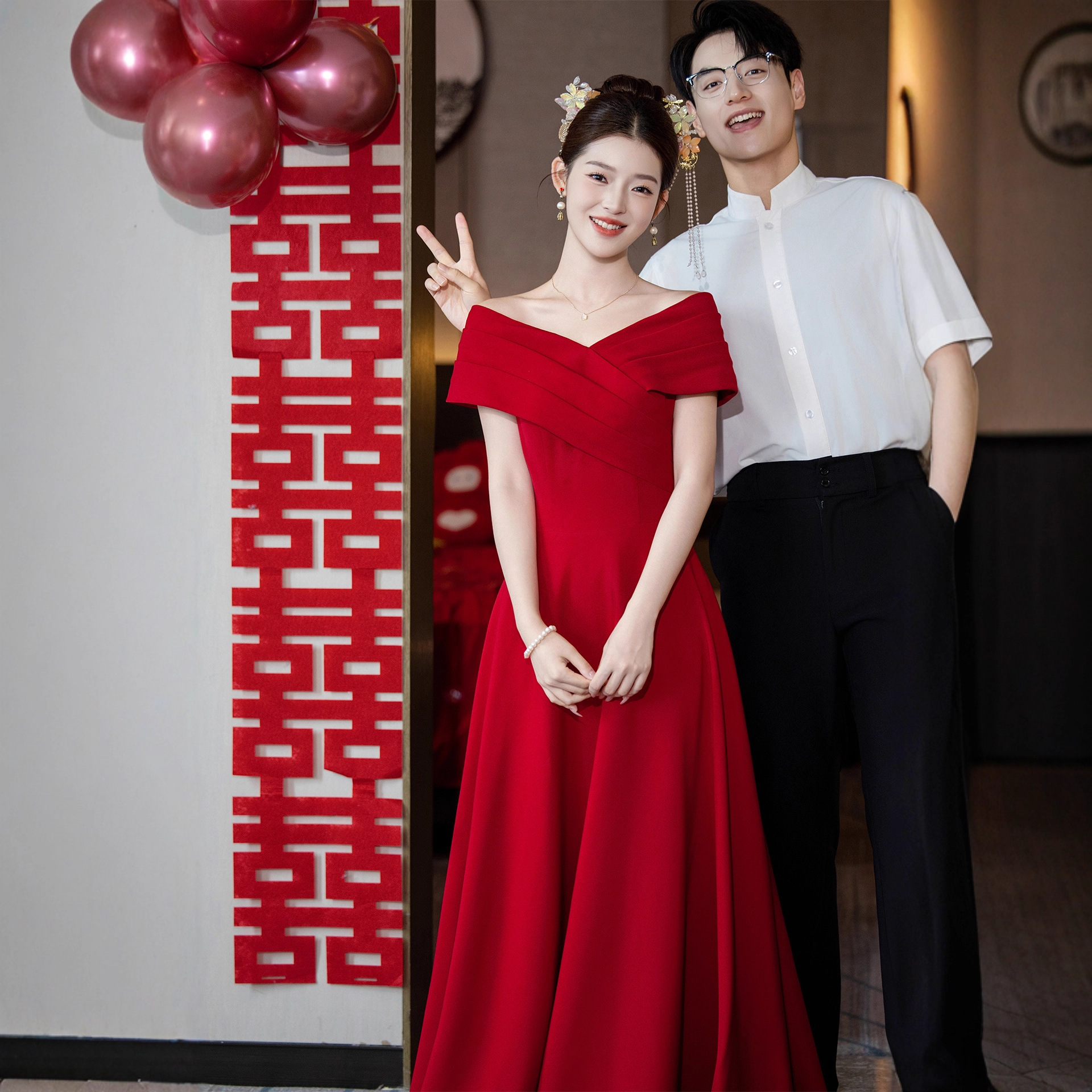 一字肩敬酒服新中式婚礼长款显瘦大方得体订婚新娘2025新款婚服