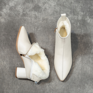 冬季白色高跟靴皮毛一体女鞋加厚保暖粗跟高跟短靴女东北大棉鞋子