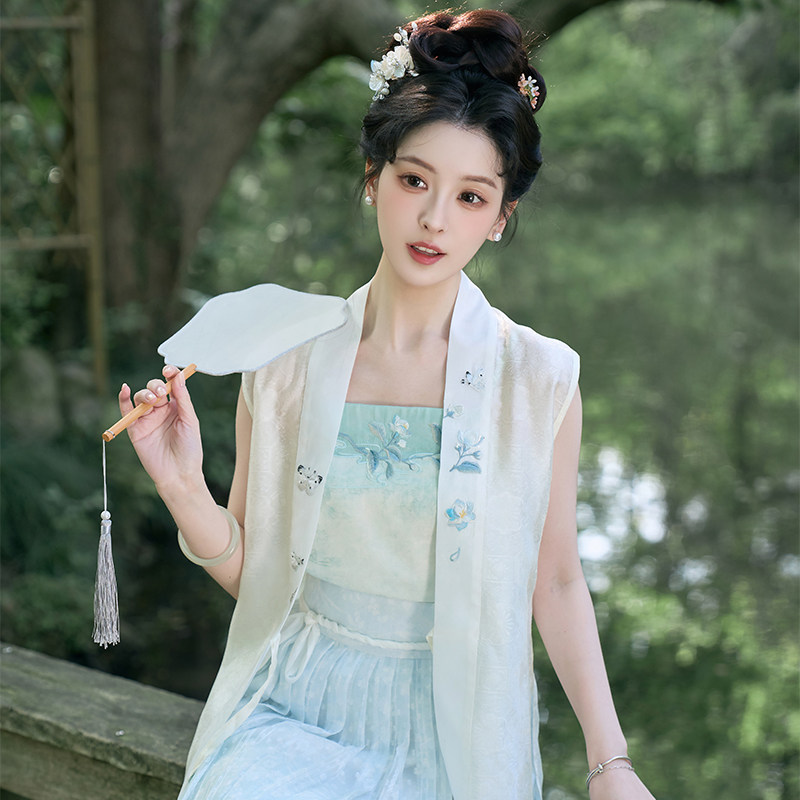 茉莉雪乳 清水溪汉初夏季宋制百迭裙汉服女无袖改良外衫日常百搭图片