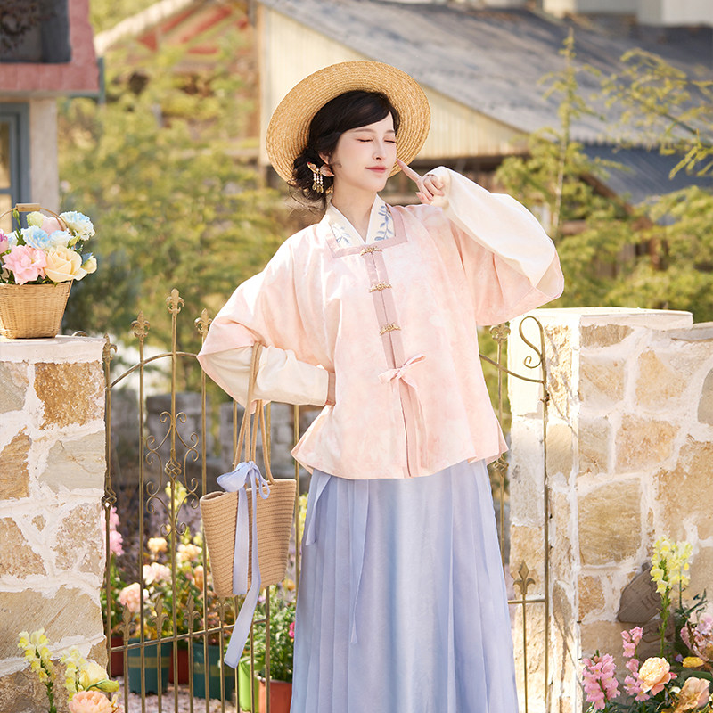 枝枝清味 清水溪汉初原创国风汉服元素女1.29 20:00上新 限时9折,女装/女士精品,汉服套装,淘宝优惠券,粉丝福利购,淘宝优惠卷