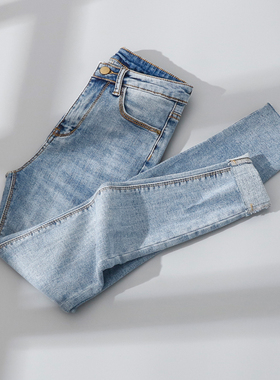 浅色薄绒牛仔小脚裤女九分秋冬新品高腰紧身显瘦小个子抓绒铅笔裤