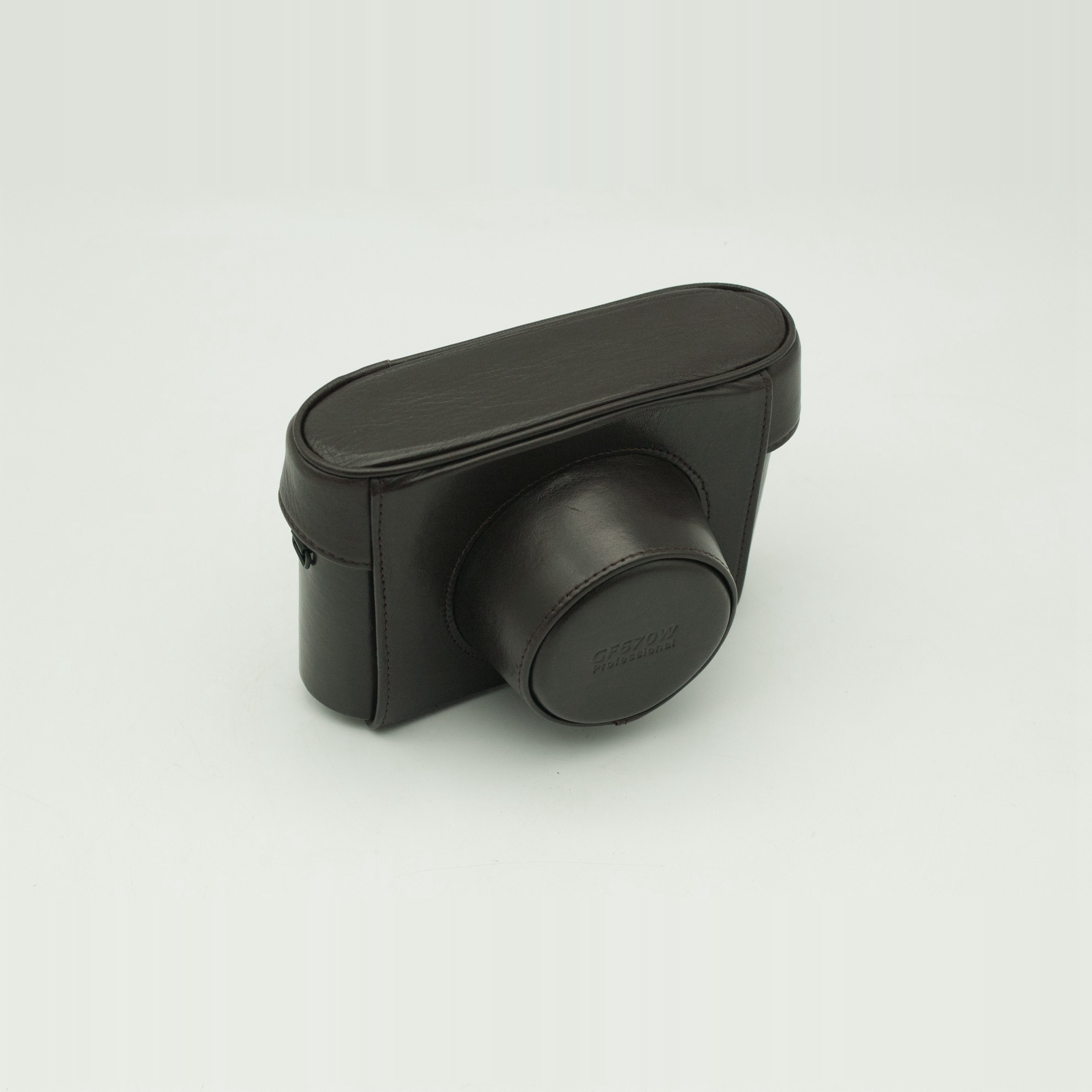 Fujifilm富士   GF 670W 原厂皮套 全新未使用品