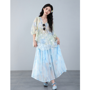 又甜美又气质的穿搭套装女夏温柔风蕾丝拼接碎花衬衫半身裙两件套