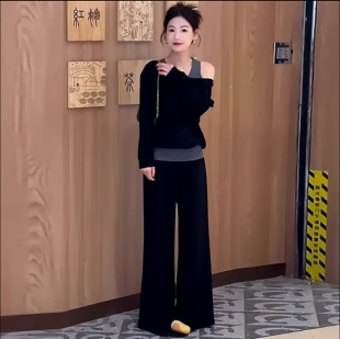 纯棉休闲套装女2025秋季新款时髦洋气斜肩假两件卫衣阔腿裤两件套