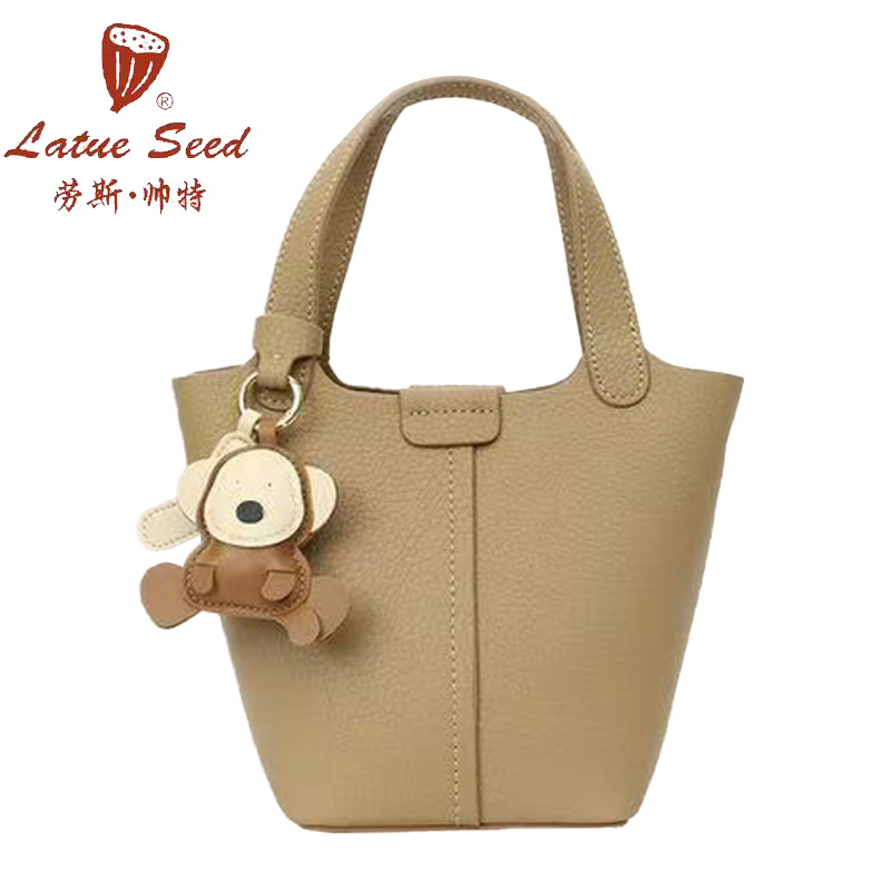 劳斯帅特新款皮包女士手提包多色卡通挂饰单肩背包潮款 K2-1286C