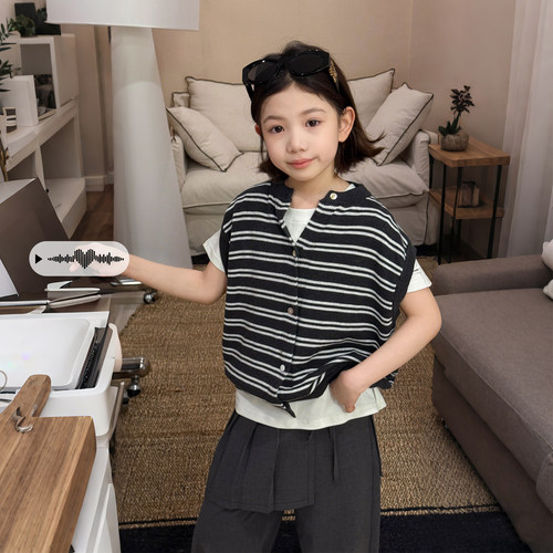 【亲子】柒号童仓女童黑白条纹针织马甲春装新款儿童慵懒无袖坎肩