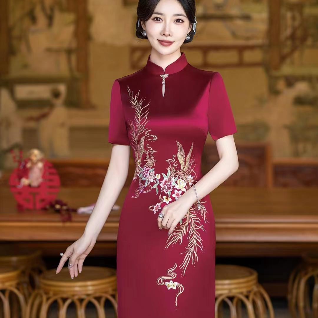 妈妈中长款短袖旗袍烫钻绣花一滴水款喜婆婆婚礼宴会酒会年会礼服