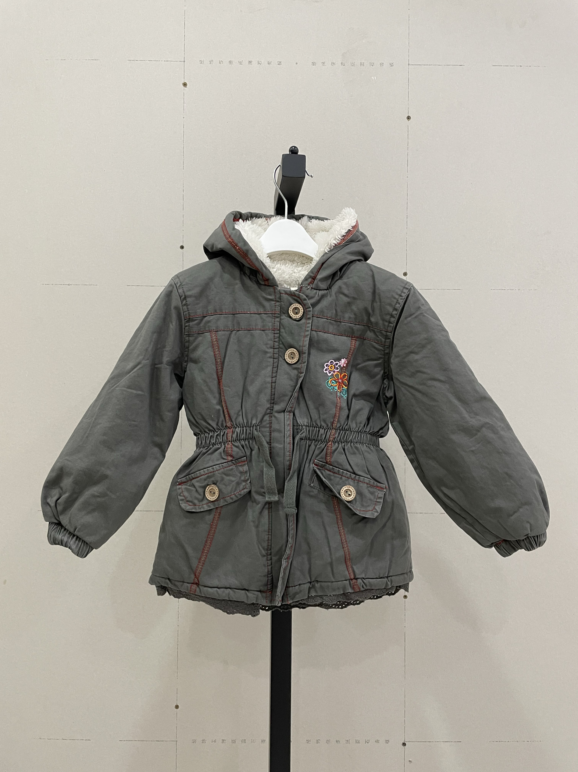外单儿童羽绒棉棉服连帽拉链加厚保暖时尚气质休闲刺绣女童宝宝潮