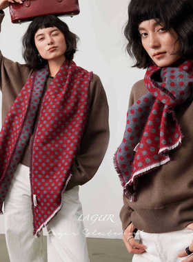 2025新款显白山楂红圆点双面色羊毛围巾加长加厚女冬季保暖围脖女