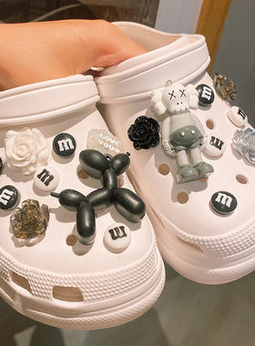 卡通暴灰熊洞洞鞋配饰适配crocs鞋扣鞋花卡洛驰cross配件饰品装饰